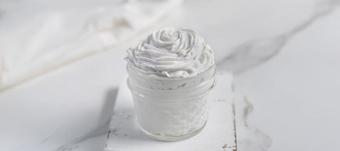 Whipped Coconut Cream for Desserts